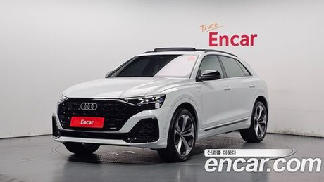 Audi Q8 55 TFSI Quattro Premium — 2025