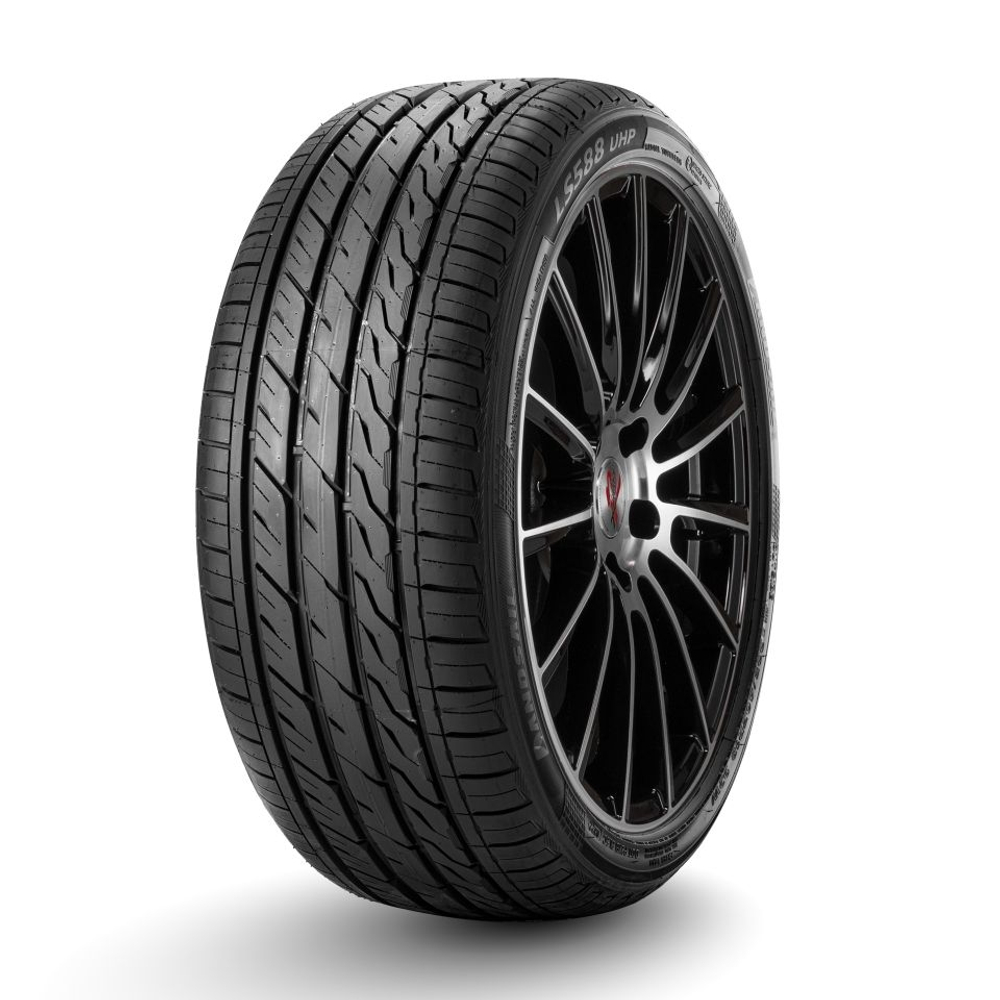 Легковая шина LANDSAIL  245/40/18  W 97 LS588 UHP