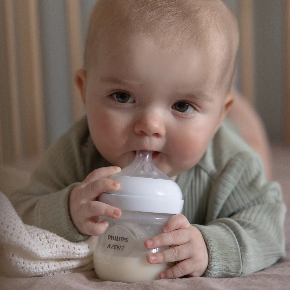 Бутылочка Philips Avent Natural 0-3мес 125мл SCY900/01
