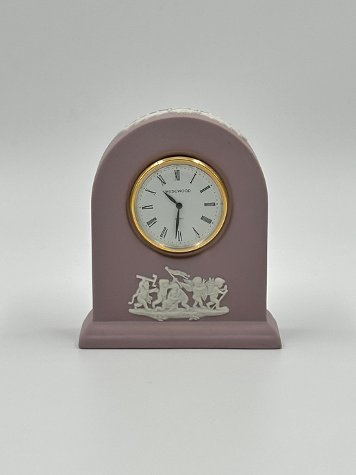 Часы Wedgwood сиреневые
