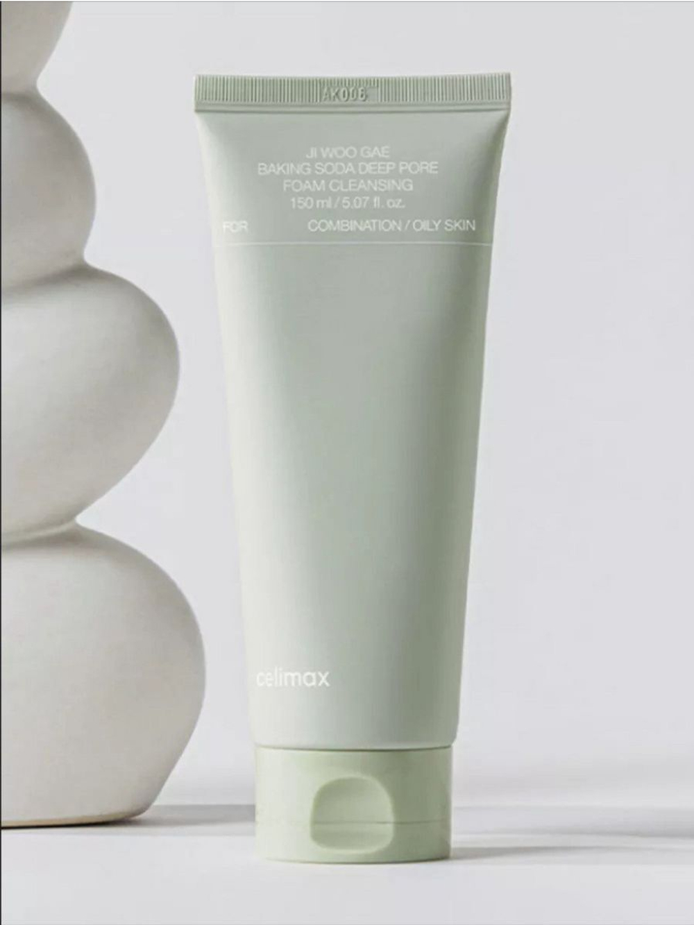 Celimax Ji Woo Gae Baking Soda Deep Pore Foam Cleansing глубокоочищающая пенка для умывания с содой