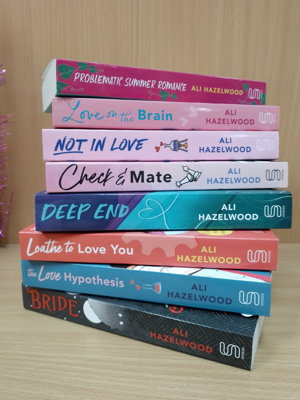 Love on the Brain (Ali Hazelwood)