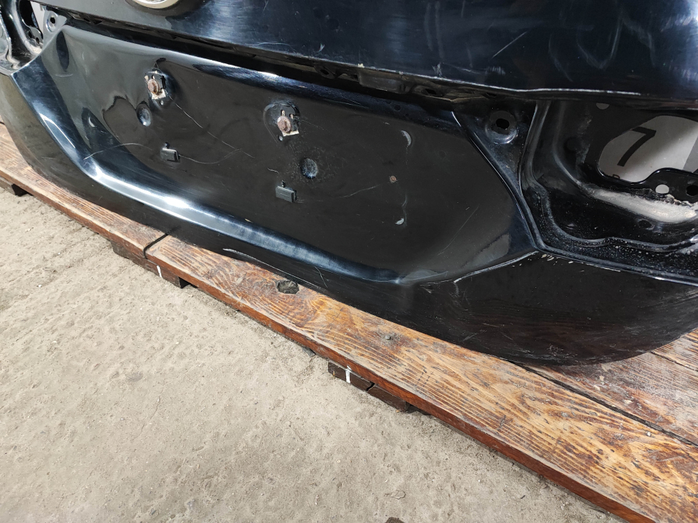 Крышка багажника Toyota Camry (XV70) 17-нв Б/У Оригинал 6440106F70
