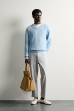 КОМФОРТНЫЕ БРЮКИ ЧИНОС ИЗ РЕЛЬЕФНОЙ ТКАНИ — ZARA