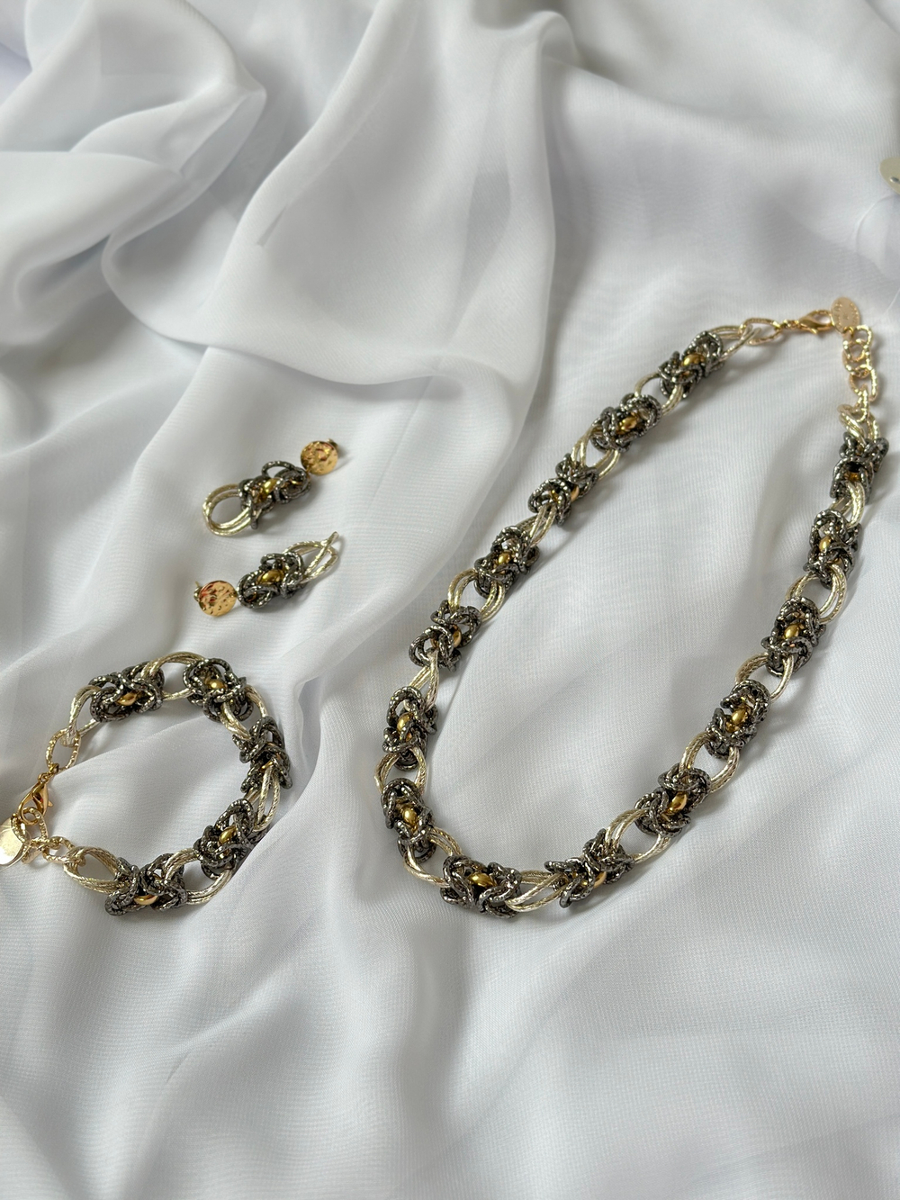 HMG 1132 G Серьги королевское плетение арт.0790