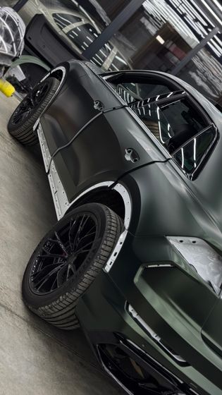Carbins Color PPF Dark Green MF 16 зеленая матовая цветная полиуретановая защитная антигравийная пленка