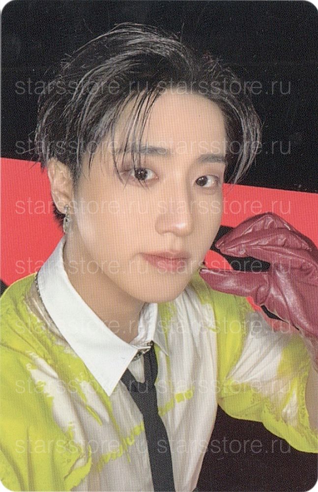 Фотокарта Han STRAY KIDS - "KARMA" POP-UP STORE