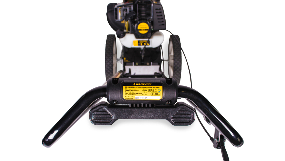 Бензиновая газонокосилка CHAMPION LMH4412
