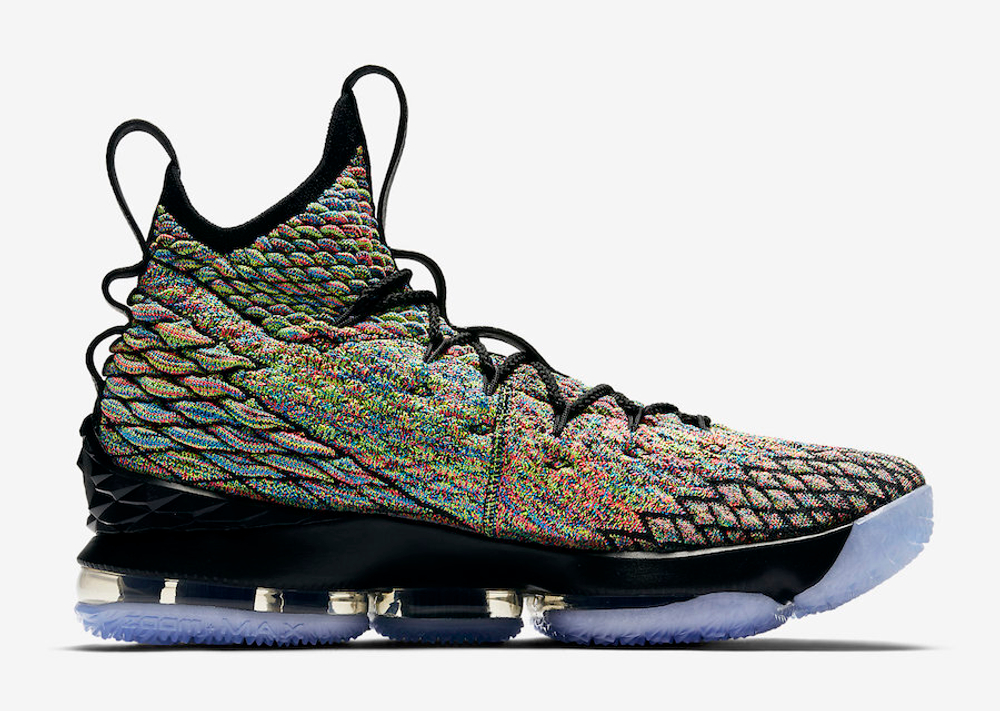 Купить в Москве Nike LeBron 15 Four Horsemen