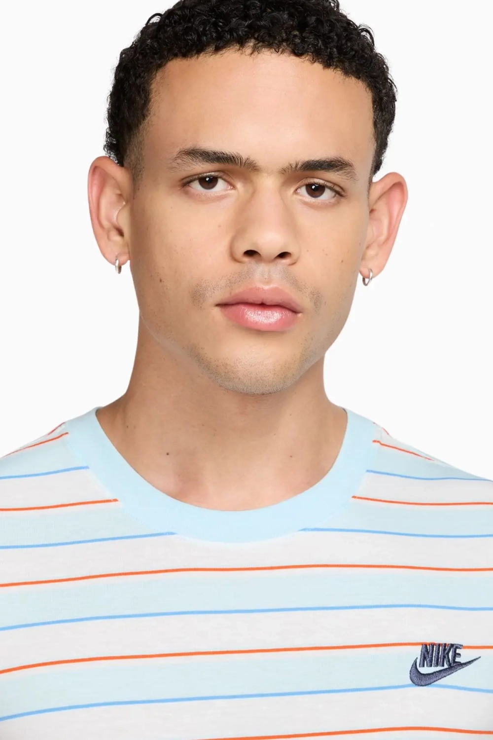Футболка Nike Sportswear Club - многоцветный