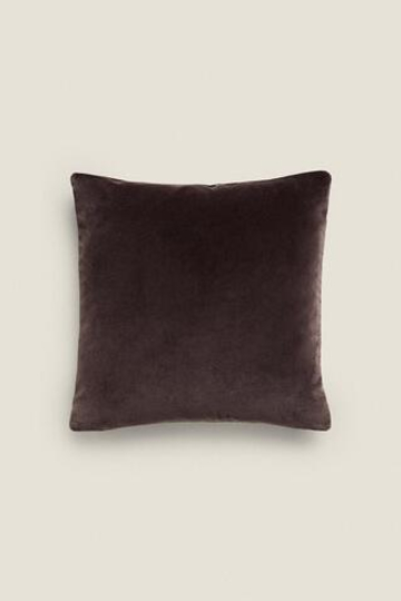ZARA HOME БАРХАТНЫЙ ЧЕХОЛ ДЛЯ ДЕКОРАТИВНОЙ ПОДУШКИ, ШОКОЛАДНЫЙ