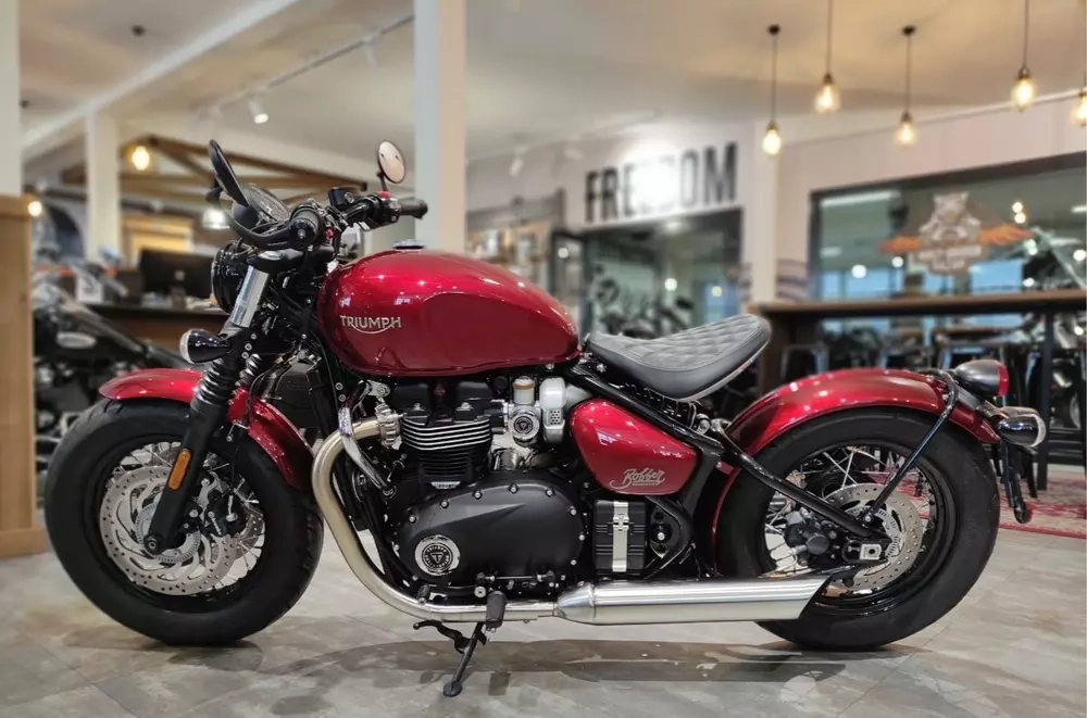 Triumph Bonneville Bobber 2021