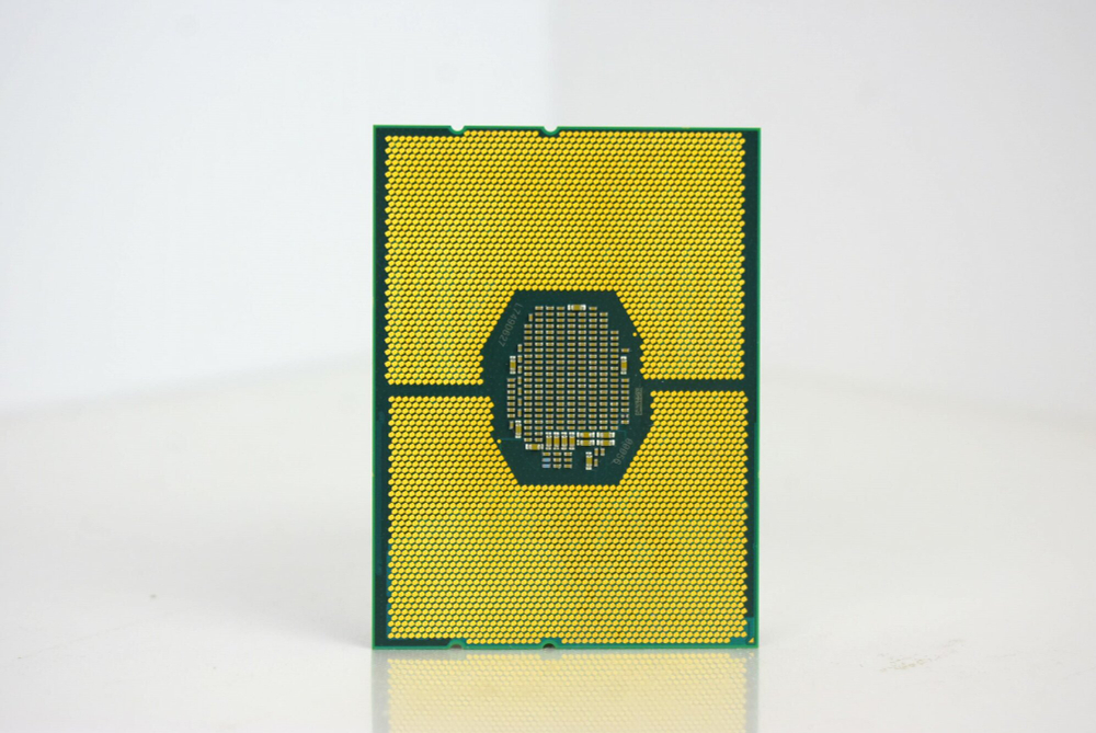 Процессор Intel Xeon Gold 5122, 16.5 MB Cache, 3,6 Ghz, 4 Core, FCLGA3647 OEM