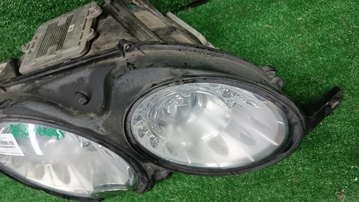 Фара правая Bentley Flying Spur (2013-2019) LED