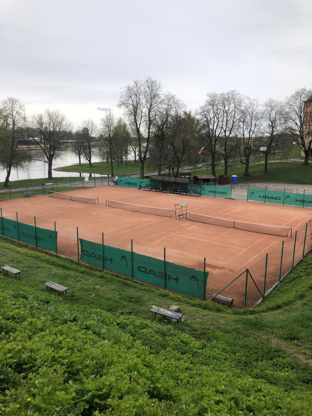 Теннисные корты в Кремлевском парке