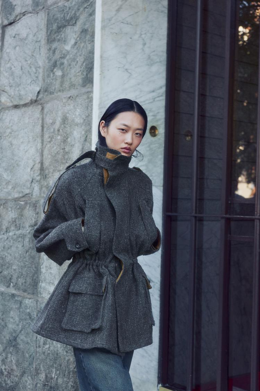 ZARA КОМБИНИРОВАННАЯ КУРТКА ZW COLLECTION, СЕРЫЙ