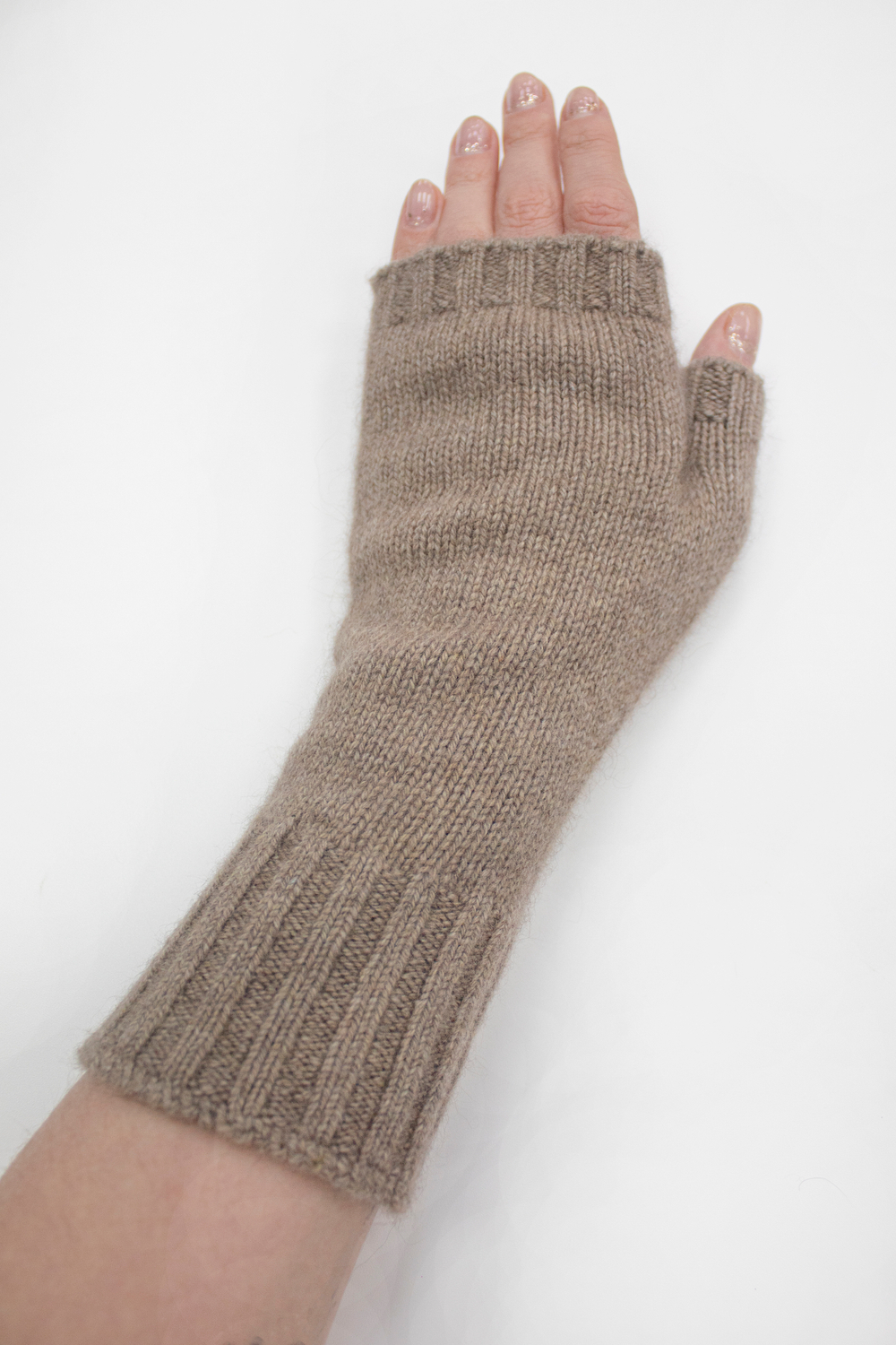 Митенки женские М813-29 темно-бежевые