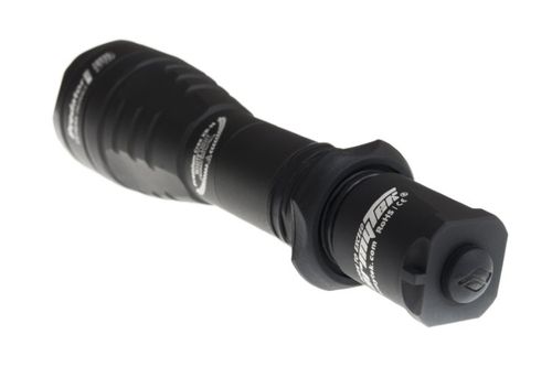 Фонарь Armytek Predator v3 XB-H 660 лмн тёплый свет