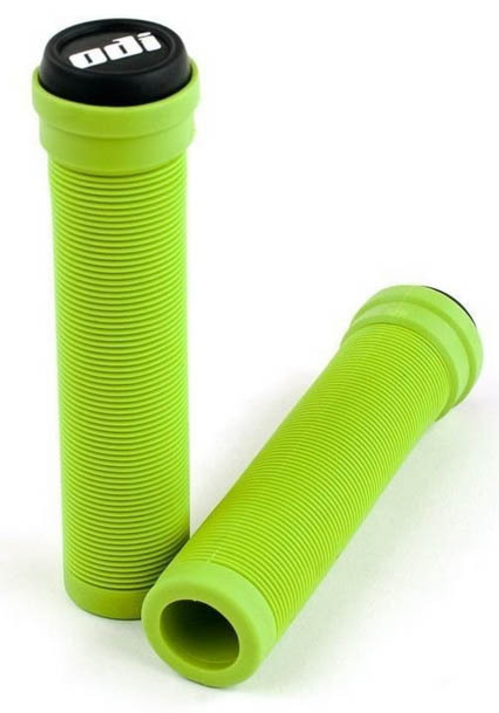 Грипсы ODI Soft Longneck F01SLN зелёные, с пластиковыми грипстопами, БЕЗ ФЛАНЦЕВ, 135мм.