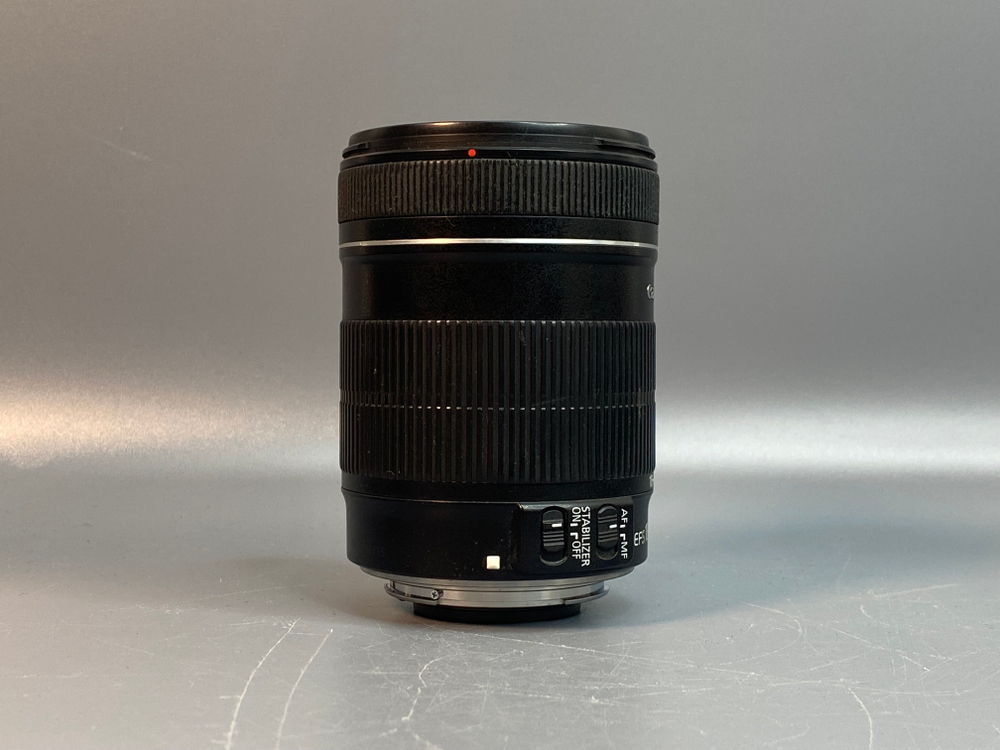 Canon EOS 60D kit 18–135mm f/3.5–5.6 IS 32.000 кадров