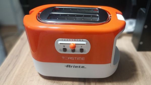 Винтажный тостер Ariete 0159/10 в нашем магазине