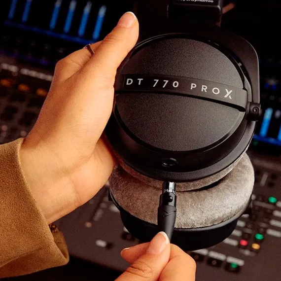 Beyerdynamic DT 770 PRO X