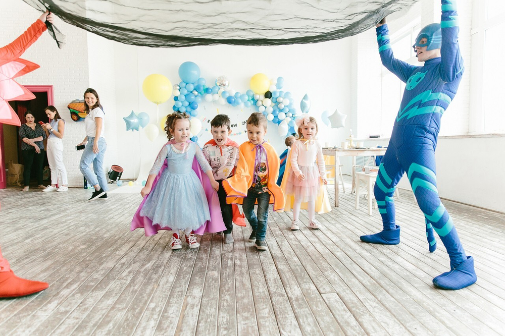 Герои в масках
