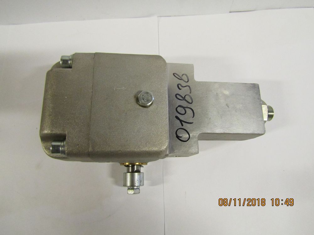 Насос управления реверсом в сборе TSS-СР-350/HAND PUMP ASSEMBLY