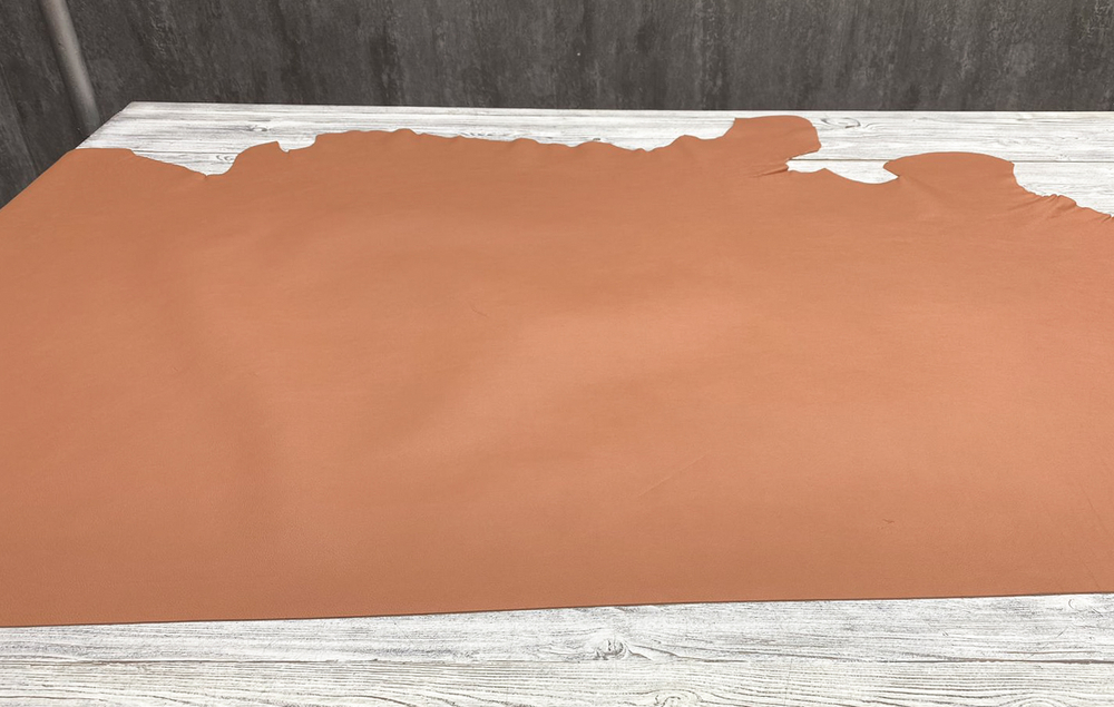 Натуральная кожа Elliot Camella матовая поверхность