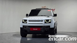 Land Rover Defender 130 D300 X-Dynamic HSE — 2024