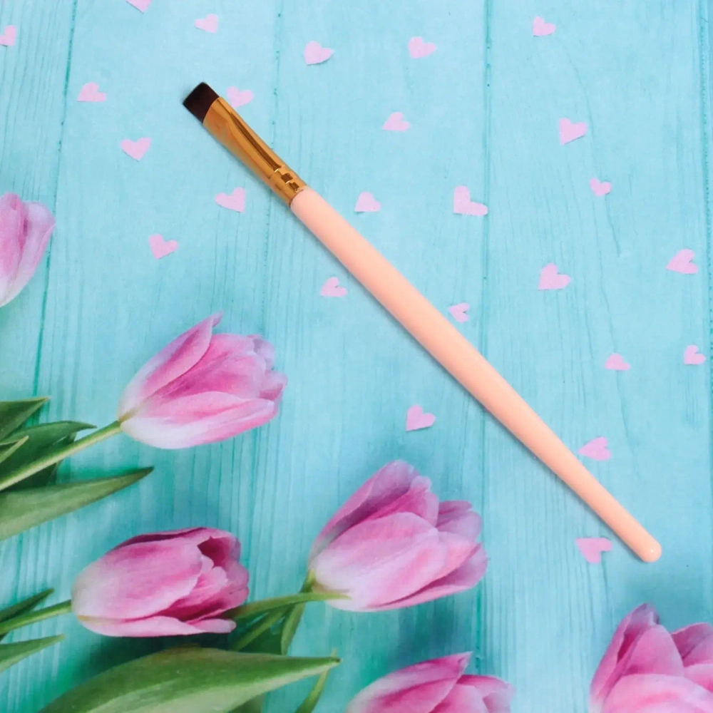 Кисть для нанесения теней «Beauty Bar», цвет персиковый, 16*0,4см