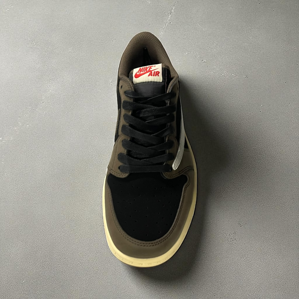 Nike Air Jordan 1 Low x Travis Scott • Mocha