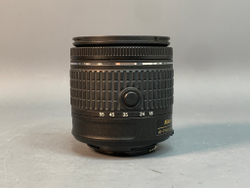Nikon D5600 kit AF-P 18-55mm VR 11.282 кадров