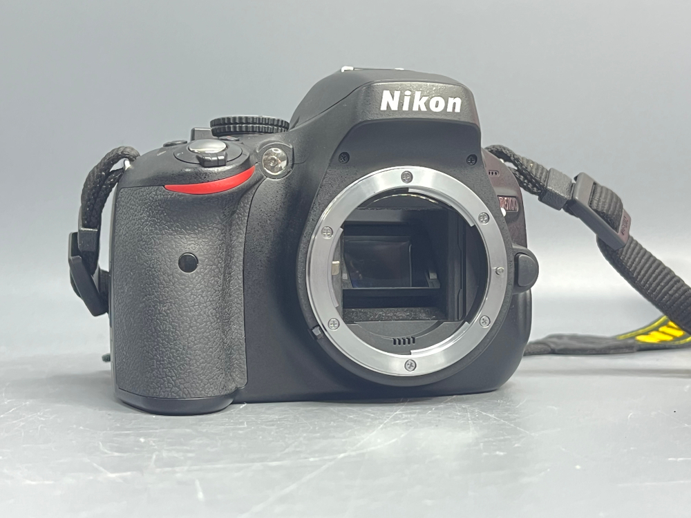Nikon D5100 нерабочий затвор