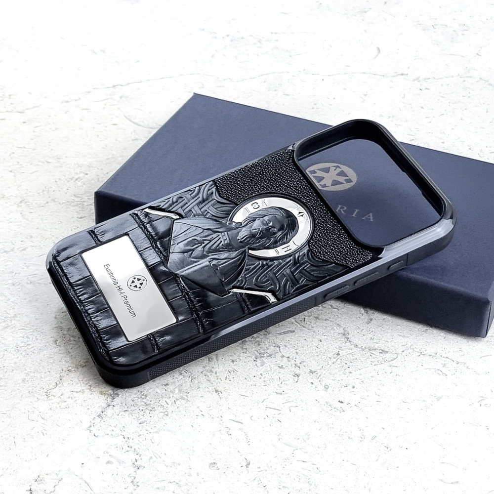 Чехол iPhone 18 Pro Max Euphoria HM Pantocrator Lux с объёмной иконой Христа Вседержителя на фирменной подарочной коробке — кожа ската CROC серебряная рамка
