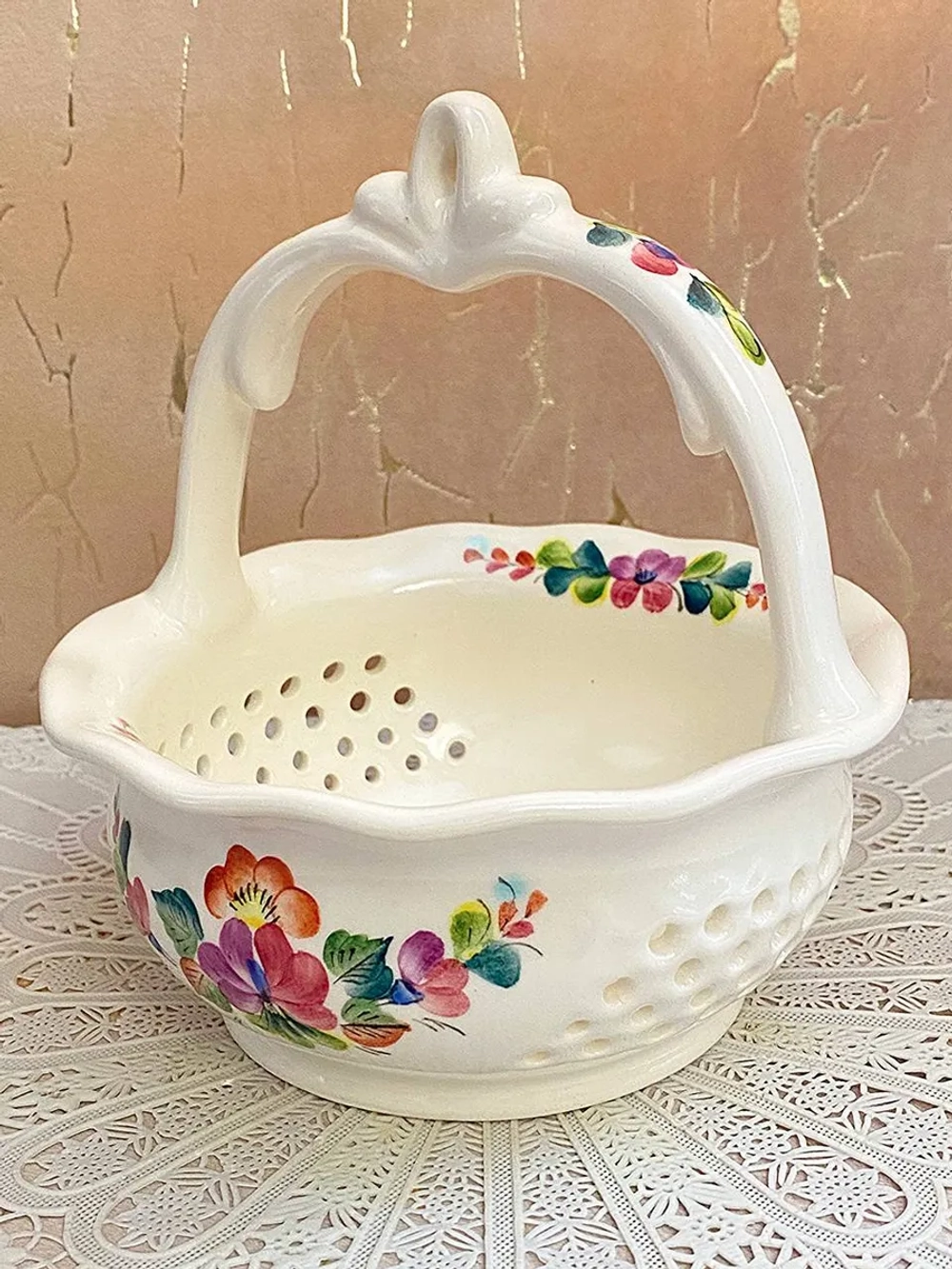 Конфетница Корзиночка фаянс