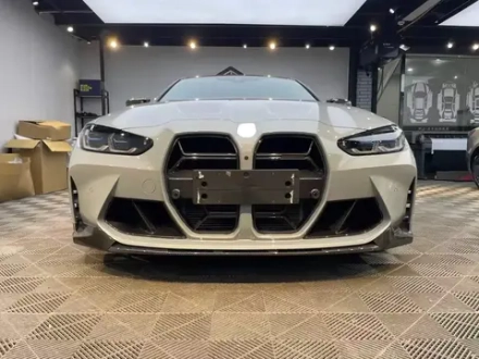 Карбоновый обвес в М-стиле для BMW M4 G82 2020+ БМВ