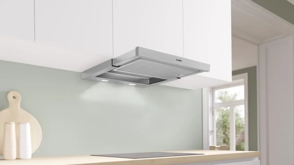 Встраиваемая вытяжка Bosch DFR067T51