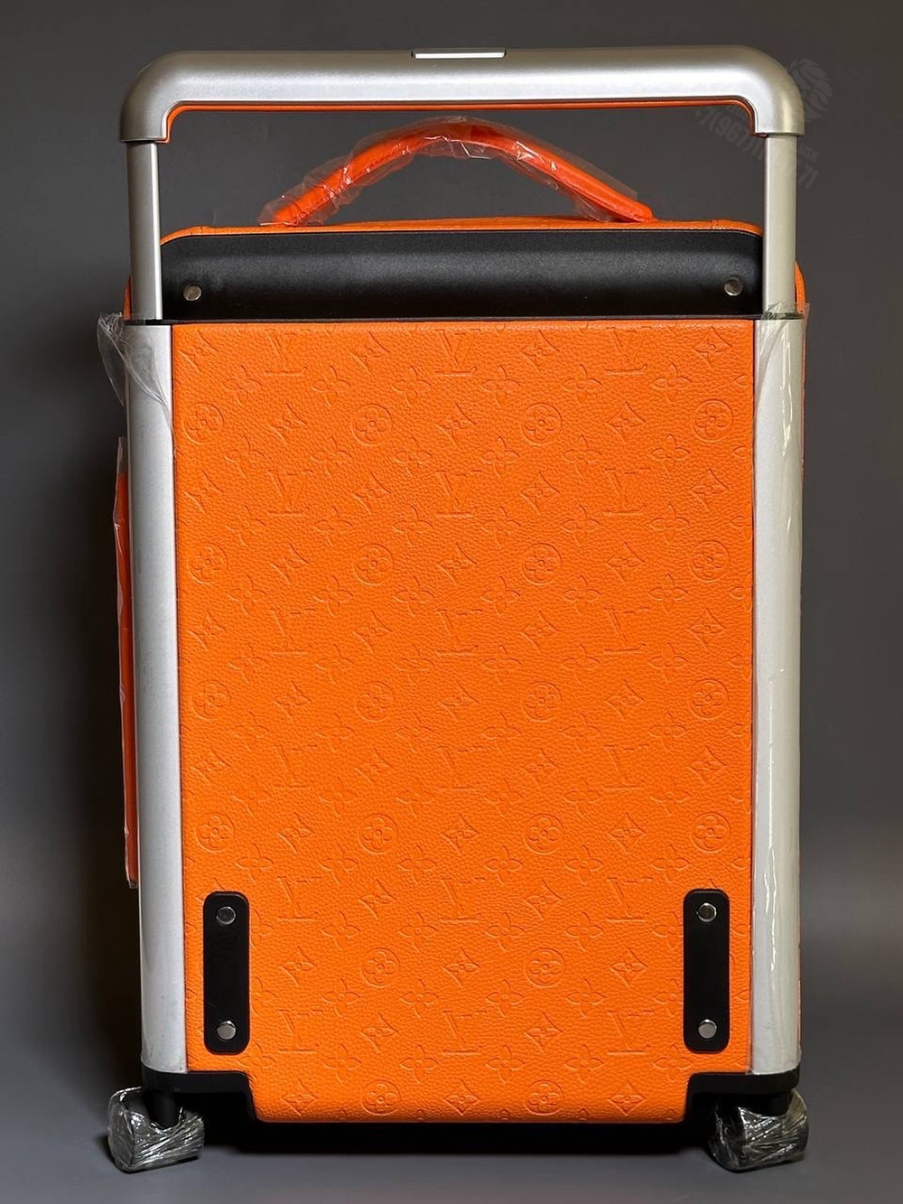 Дорожный чемодан Louis Vuitton Horizon 50