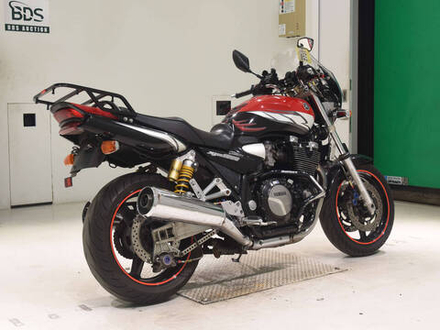 Yamaha XJR1300 2004