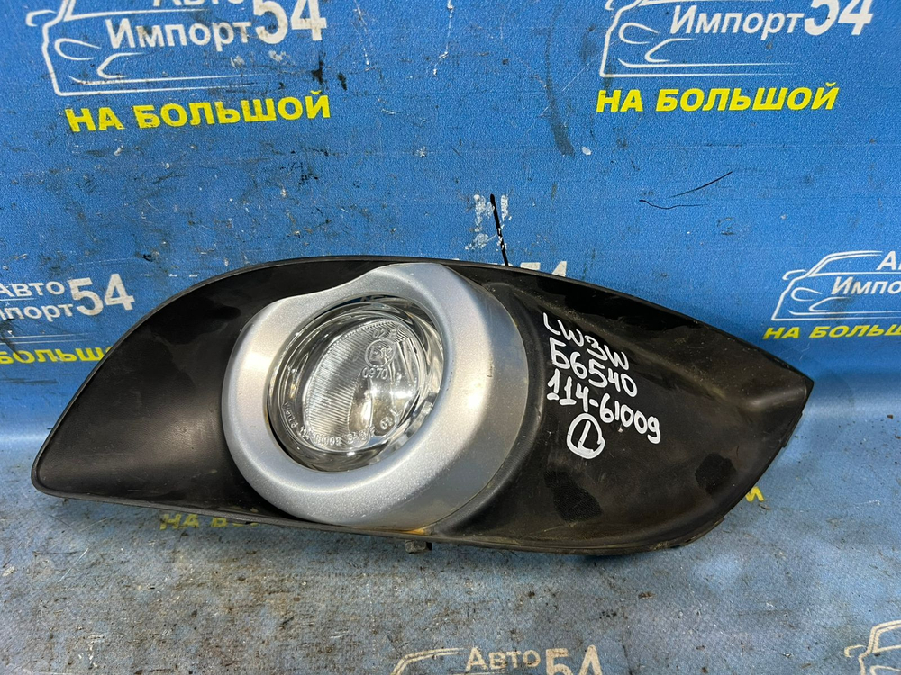 Туманка левая MAZDA MPV 2003-2006