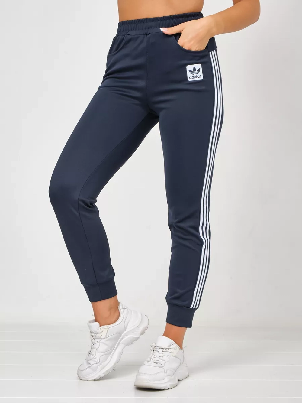 костюм спортивный с капюшоном Adidas на молнии брючной