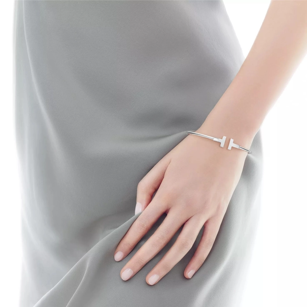 Браслет из белого золота 18k,Tiffany 💠T wire