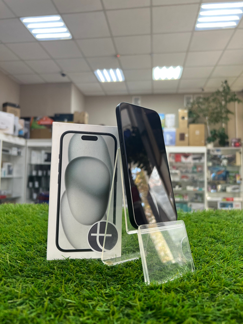 Б/У iPhone 15 256GB Black