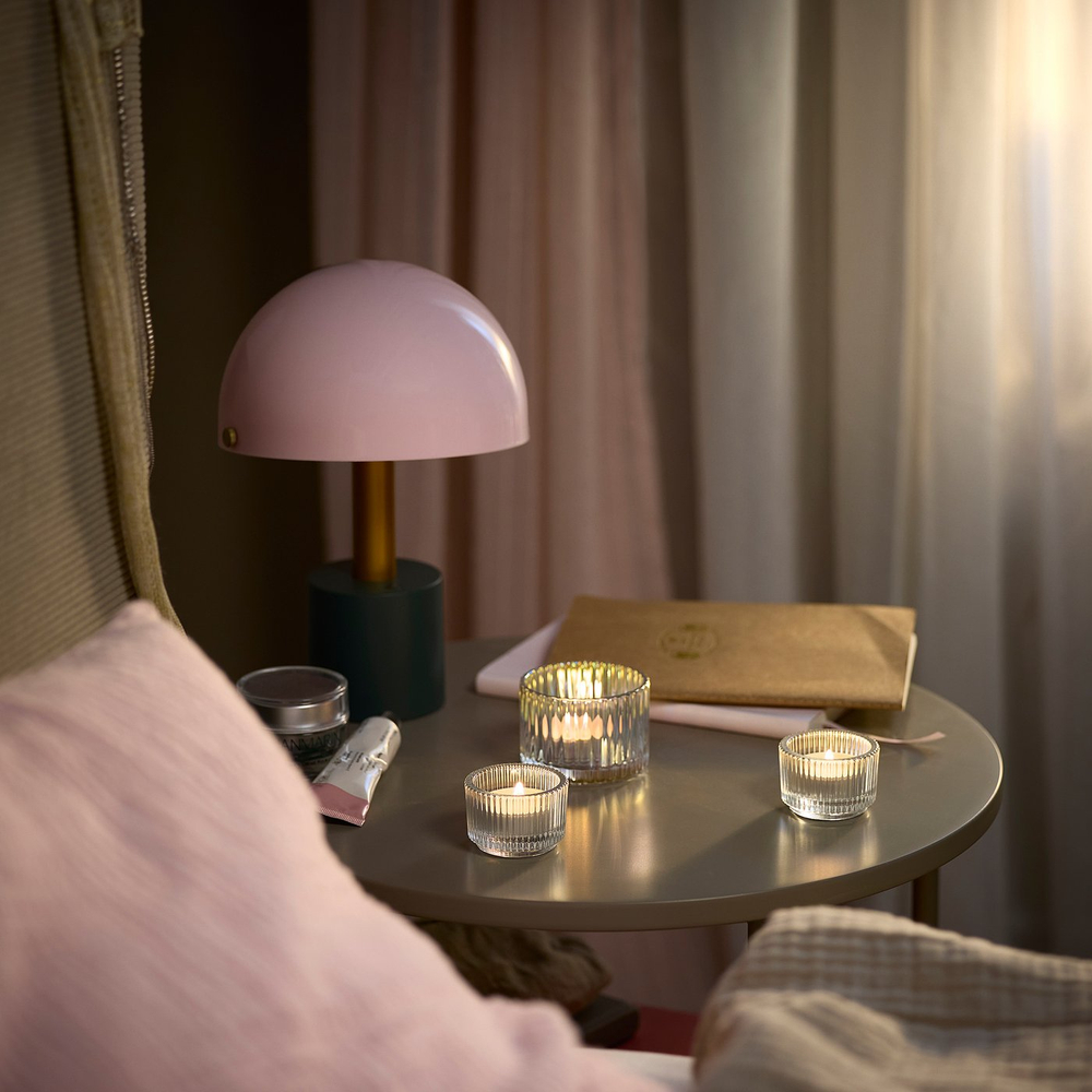 IKEA LOTSFÅGEL  (ИКЕА ЛОТСФОГЕЛ)  -  Свеча-таблетка ароматическая - ваниль бледно-бежевая 3.5 ч, 30 шт.