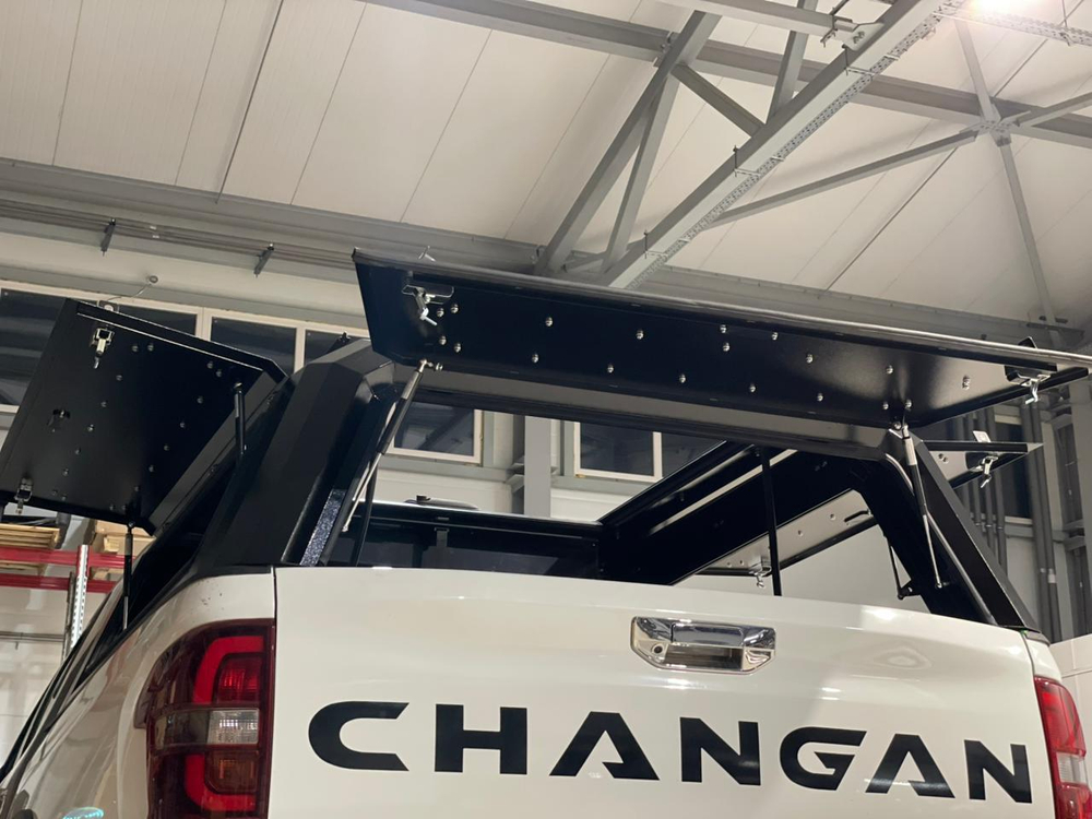 Kунг экспедиционный с Роллетой на крыше Changan Hunter Plus