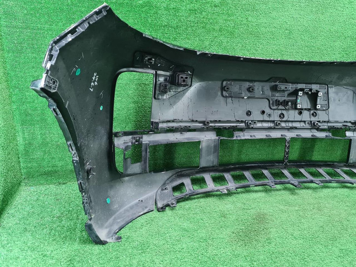 Бампер передний Lixiang L9 (2022-н.в.)