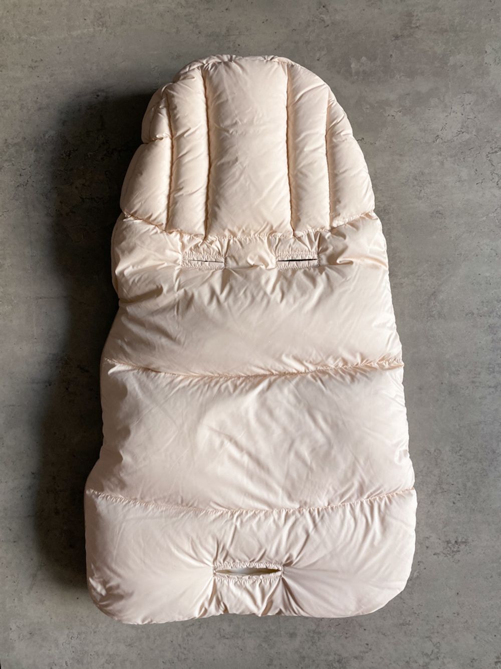 Пуховой конверт Moncler, 68
