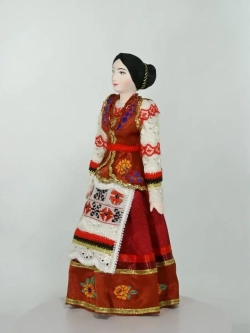Кукла коллекционная Казачка в сценическом костюме