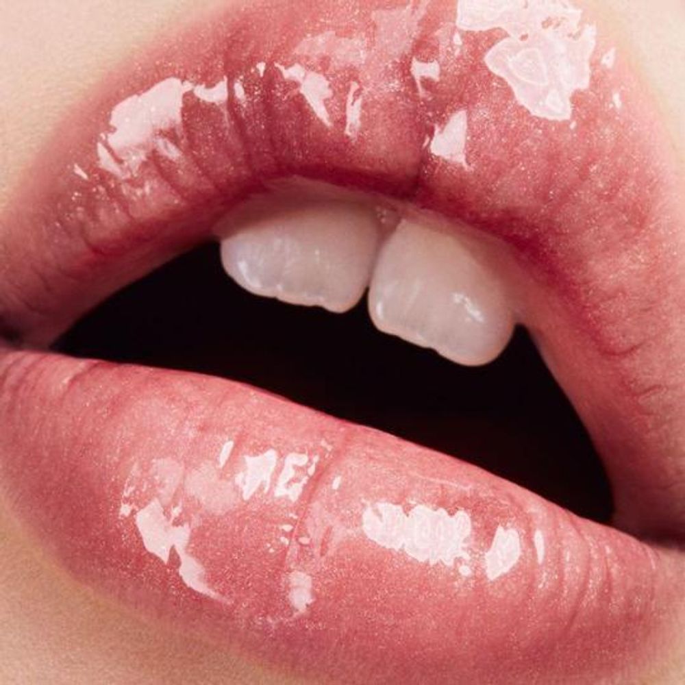 FENTY BEAUTY BY RIHANNA Gloss Bomb Universal Lip Luminizer 01 - Fenty Glow